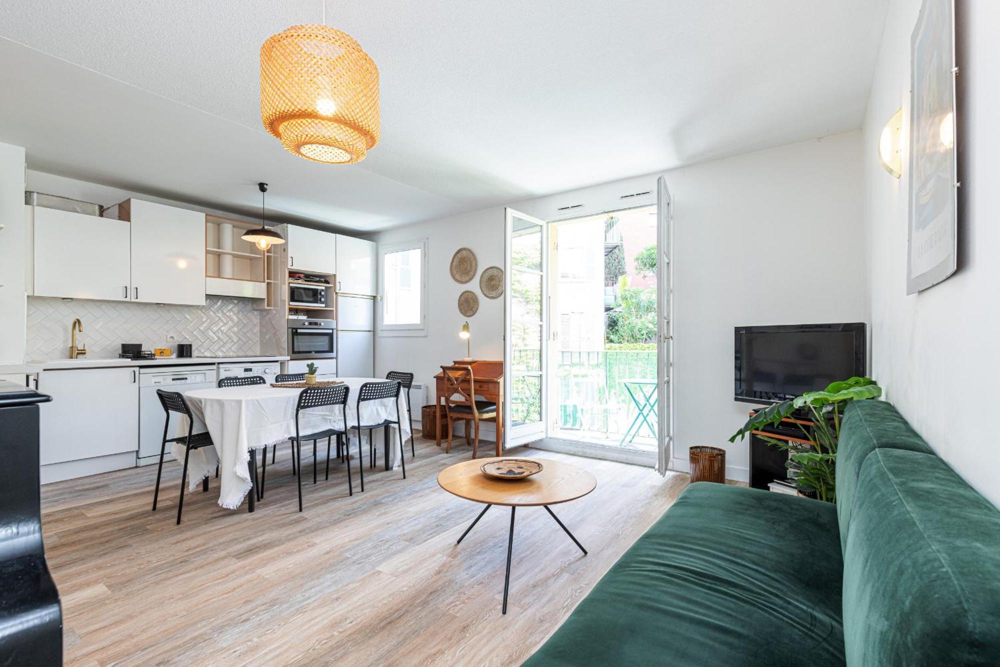 2 Bdrs & Parking In The Old Town ! Apartment Nice Bagian luar foto