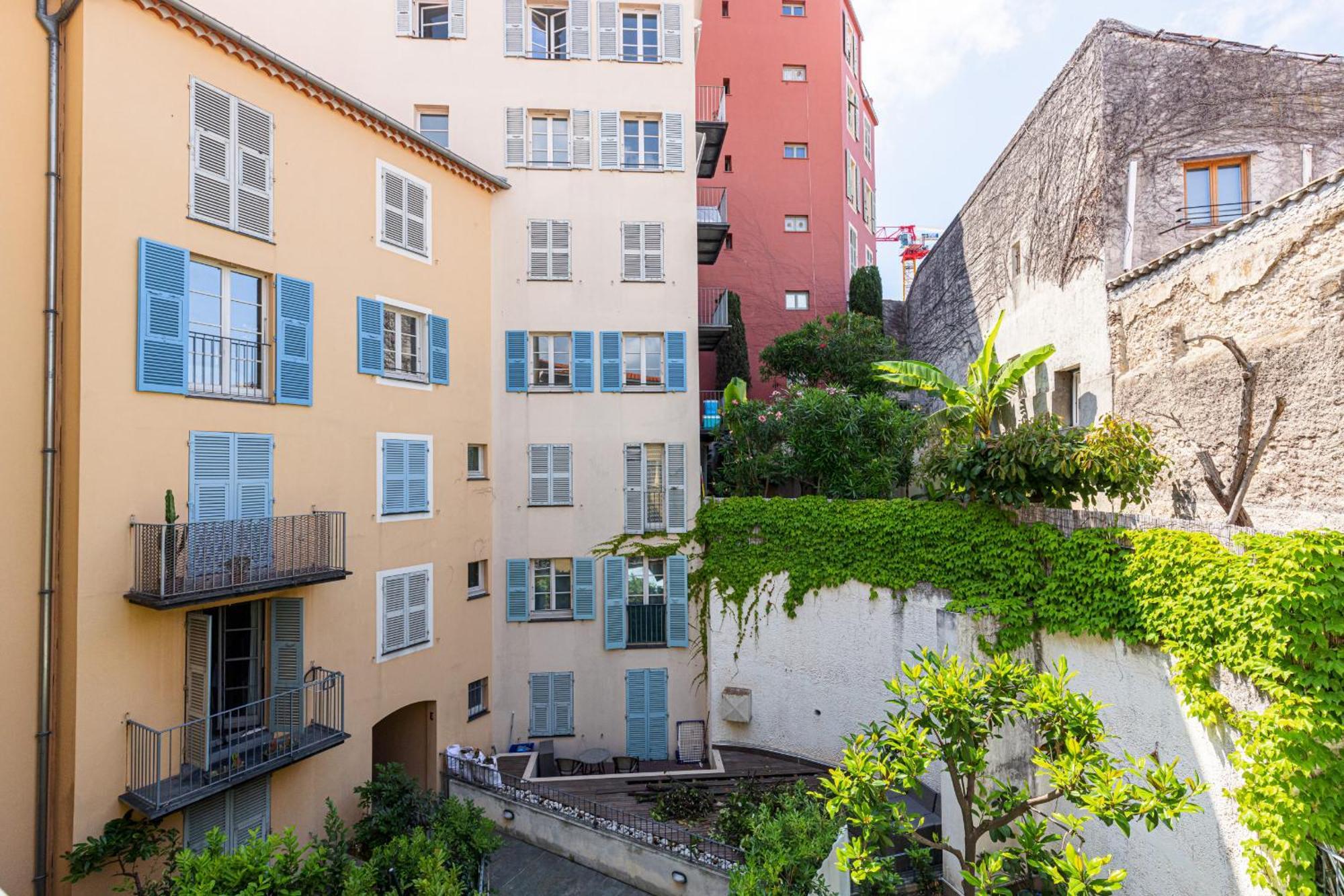 2 Bdrs & Parking In The Old Town ! Apartment Nice Bagian luar foto