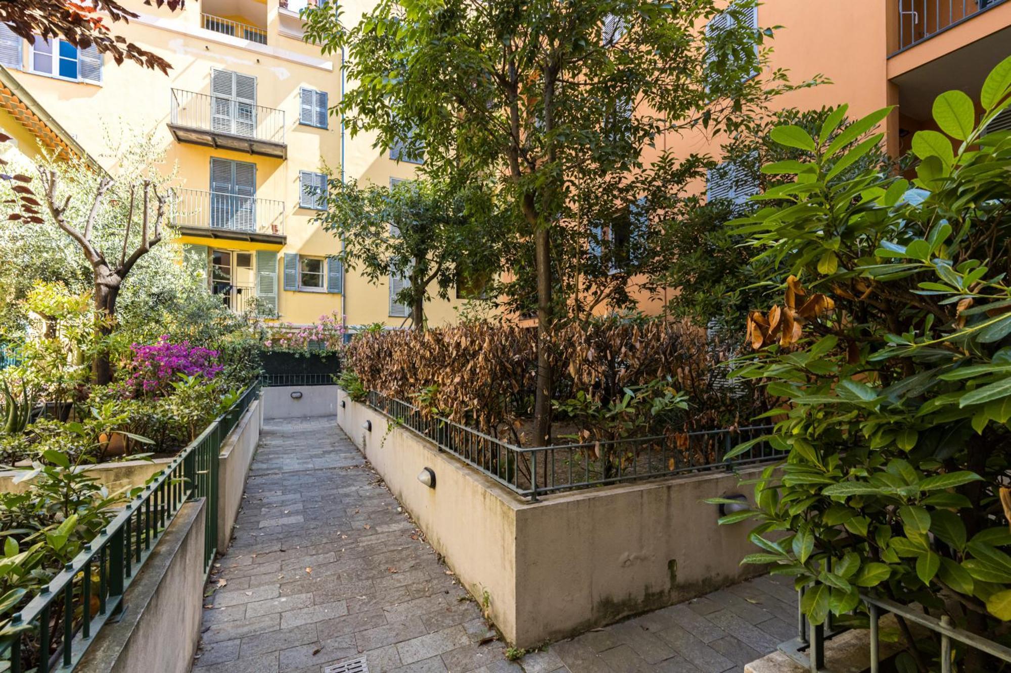 2 Bdrs & Parking In The Old Town ! Apartment Nice Bagian luar foto