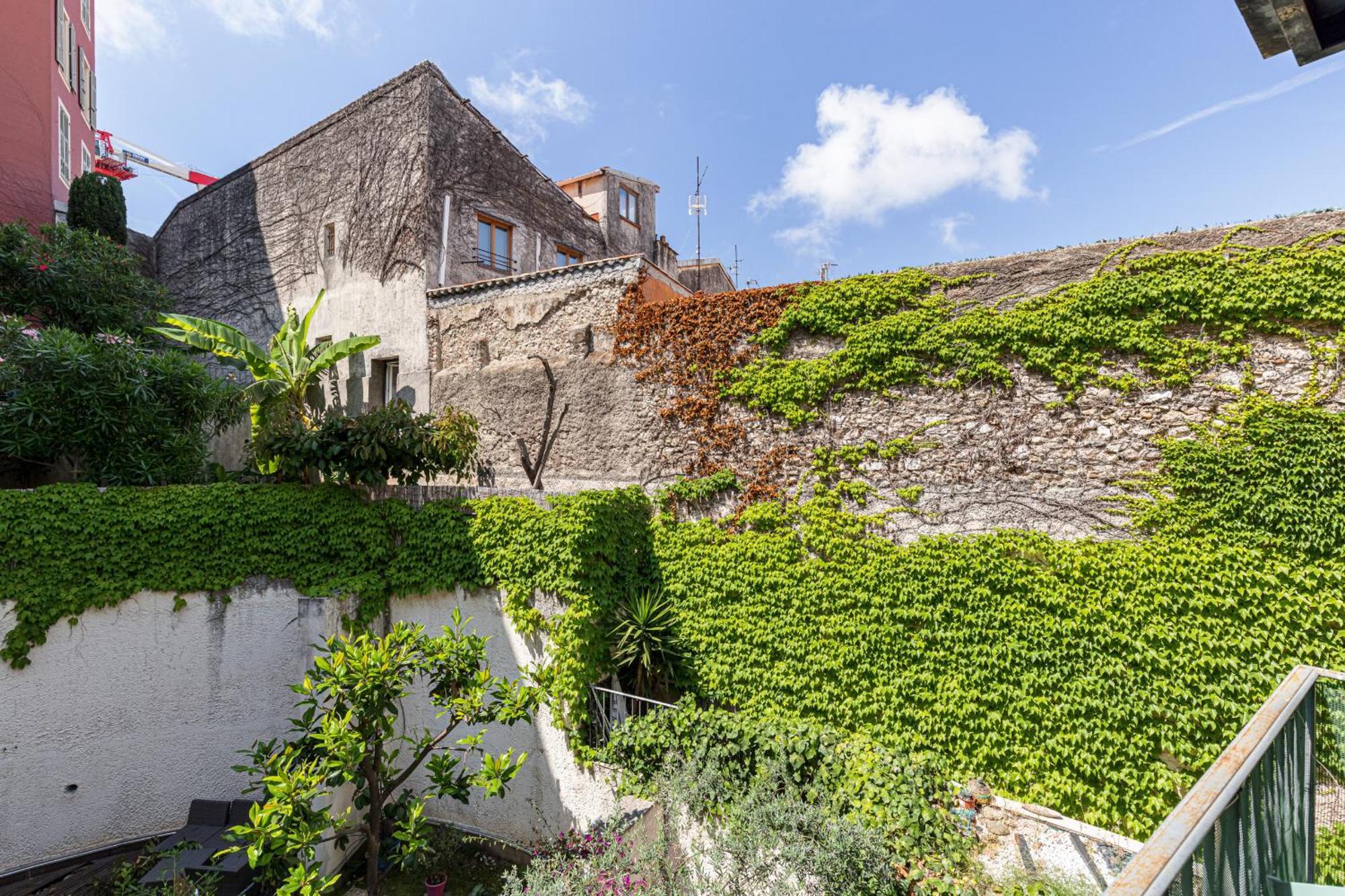 2 Bdrs & Parking In The Old Town ! Apartment Nice Bagian luar foto
